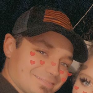 Meet your Posher, Chloe